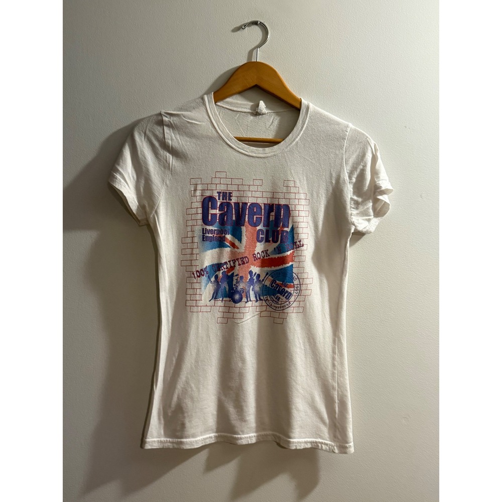 Bay Island The Cavern Club Liverpool England Y2K Graphic T-Shirt White Large